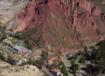 bolivia/la-paz-valley/attraction/patrimonio-natural-paisajistico-cerro-esquina-el-tio-cactus