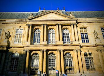 france/paris/le-marais/attraction/national-archives-museum-hotel-de-soubise