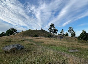 sweden/uppland/attraction/haga-mound
