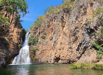brazil/chapada-dos-veadeiros/attraction/cachoeiras-do-rio-macaquinhos
