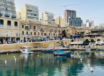 malta/st-julian-s/attraction/spinola-bay