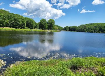 connecticut/naugatuck-valley/attraction/hop-brook-lake