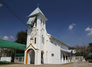 laos/vientiane/attraction/sacred-heart-cathedral-vientiane