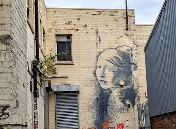 united-kingdom/bath/attraction/banksy-s-the-girl-with-pearl-earring