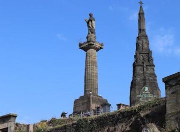 united-kingdom/stirling/attraction/the-glasgow-necropolis