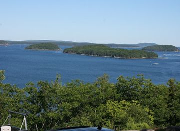 maine/acadia-national-park/attraction/oceanarium-and-education-center