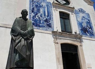 portugal/aveiro/attraction/ponte-dos-lacos-de-amizade