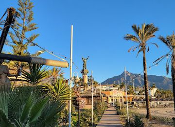 spain/marbella/attraction/lighthouse-tower