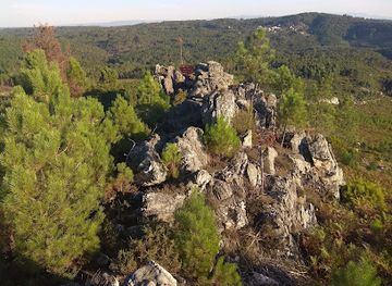 portugal/viseu/attraction/baloico-dos-penedros-da-cabeca