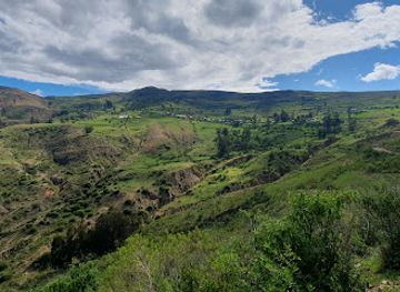 bolivia/gran-chaco/attraction/plaza-central-heroes-de-la-guerra-del-chaco