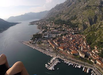 montenegro/herceg-novi/attraction/kotor-paragliding-montenegro