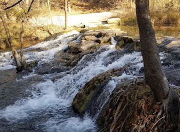 oklahoma/chickasaw-national-recreation-area/attraction/travertine-nature-center