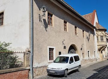 hungary/szekesfehervar/attraction/uj-magyar-keptar