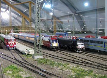 hungary/western-transdanubia/attraction/vadaszati-es-modellvasut-muzeum