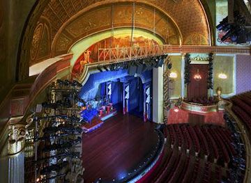 new-jersey/hackensack-meadowlands/attraction/st-james-theatre