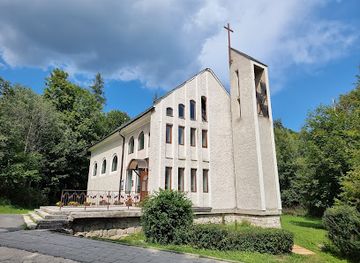 slovakia/tatranska-lomnica/attraction/kostol-panny-marie-nanebovzatej