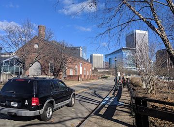 virginia/southwest-virginia/attraction/american-civil-war-museum-historic-tredegar