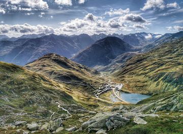 switzerland/andermatt/attraction/hinterer-fellibach-wasserfall