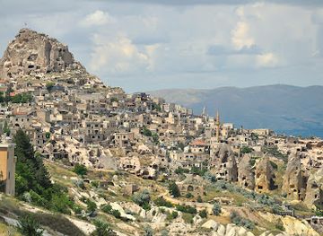 turkiye/cappadocia/uchisar/attraction/evil-eye-tree