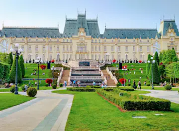 "Palas" Public Garden
