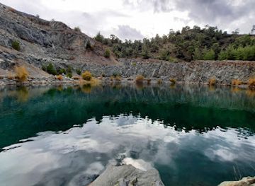 cyprus/pano-lefkara-village/attraction/filani-lake