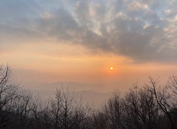 south-korea/hoseo-region/attraction/heukseongsan