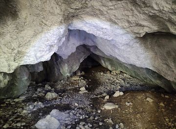 slovakia/slovak-ore-mountains/attraction/zelena-jaskyna