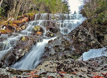 new-york/adirondack-mountains/attraction/fairy-ladder-falls