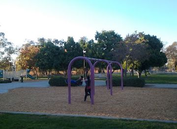 california/modesto/attraction/mark-twain-park