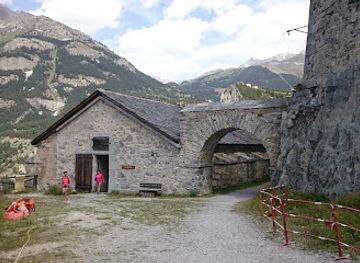 france/courchevel/attraction/parc-archeologique-des-lozes
