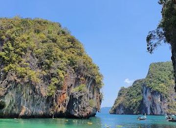 thailand/phuket/attraction/ko-lao-rakhing