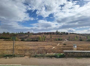 spain/salamanca/vistahermosa/attraction/fuente-e-hito-de-la-trashumancia