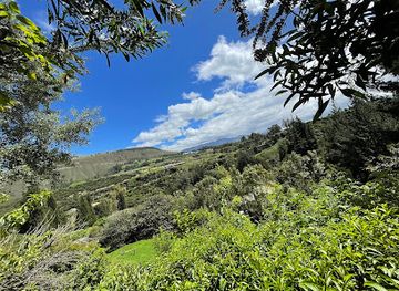 ecuador/sierra/attraction/criadero-de-venados