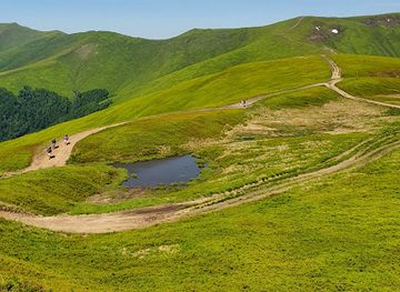 ukraine/pylypets/attraction/ozero-na-polonyni-borzhava