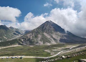 india/kashmir-valley/attraction/death-valley