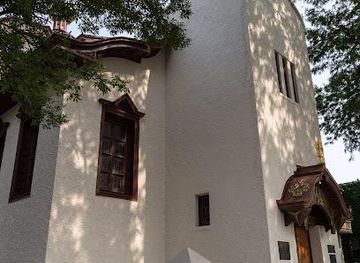 illinois/schaumburg/attraction/holy-trinity-orthodox-cathedral