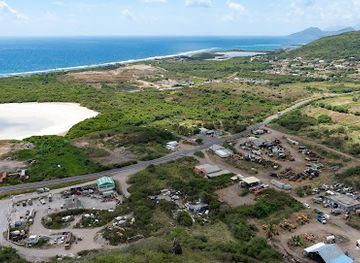 saint-kitts-and-nevis/newcastle/attraction/bird-watching-area