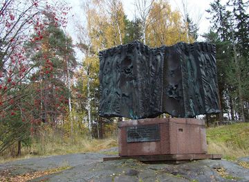 finland/uusimaa/attraction/memorial-to-those-who-fell-in-finnish-civil-war-1918