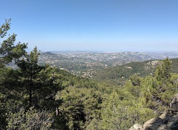 cyprus/troodos/attraction/pouziaris-natural-trail