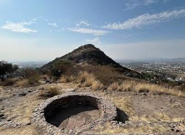mexico/valley-of-mexico/attraction/zona-arqueologica-texcotzingo