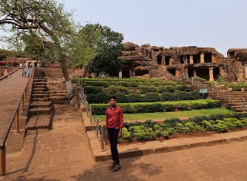 india/bhubaneswar/attraction/khandagiri-side-hill-view