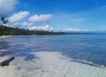 indonesia/togean-islands/attraction/pantai-pongian
