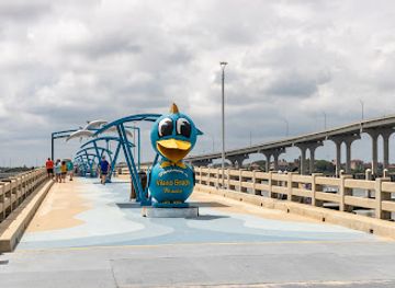 florida/st-augustine/attraction/bluebird-of-happiness-statue