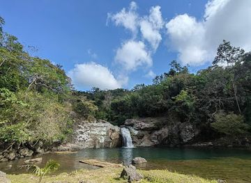 philippines/central-luzon/attraction/verdivia-falls