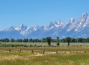 wyoming/bridger-teton-national-forest/attraction/elk-ranch-flats-turnout