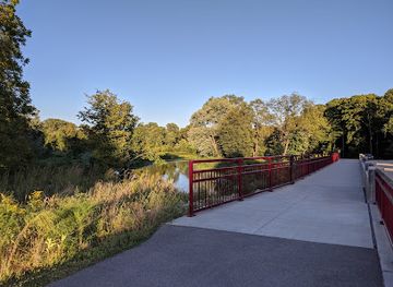 illinois/naperville/attraction/mcdowell-grove-forest-preserve