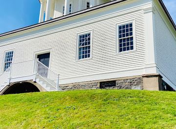 canada/halifax/quinpool-road/attraction/old-town-clock