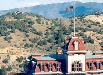 nevada/sparks/attraction/historic-fourth-ward-school-museum