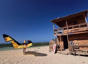 dominican-republic/puerto-plata/attraction/kite-cabarete-kiteboarding-school-and-kite-surfing-club-hotel-y-kite-club