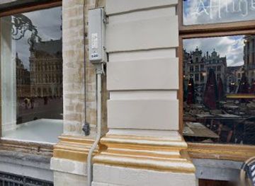 belgium/brussels-capital-region/attraction/maison-du-pigeon